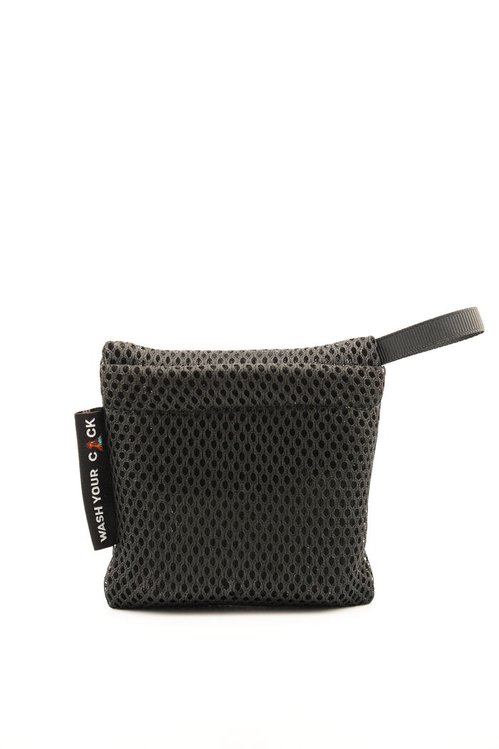 Sac Scrubber black mesh soap saver pouch with a hanging loop